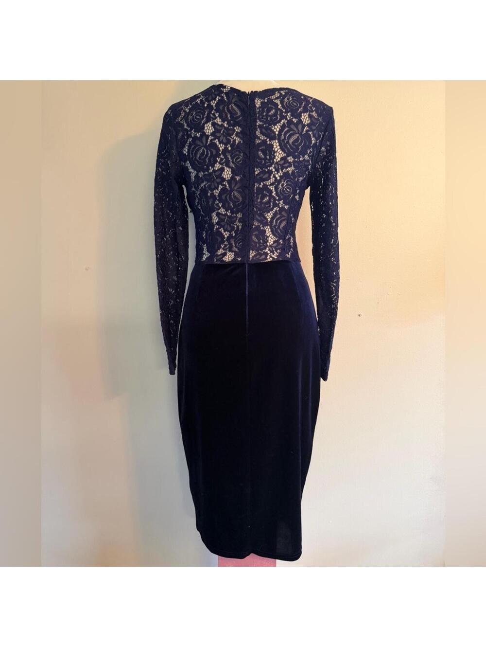 Navy Velvet Lace Sleeve Sheath Dress - Picture 4 of 6